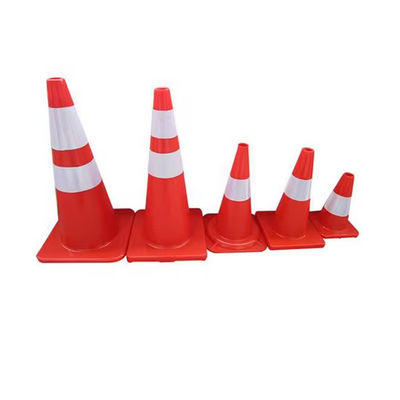 comprar Coneis de segurança rodoviária de PVC de alta visibilidade, Coneis de estrada reflexivos de aviso Fabricação em linha