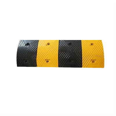 comprar ISO Bump de borracha rodoviária Boa dureza Preto Amarelo Bump de velocidade para estrada Fabricação em linha