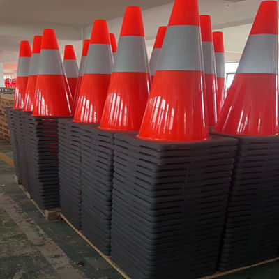 comprar Cone de tráfego rodoviário de PVC Cone de trabalho rodoviário refletor visível Fabricação em linha